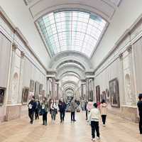 The Magnificent Louvre Museum💕😭😭