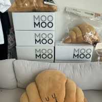 MOO YOO ROSE HOUSE