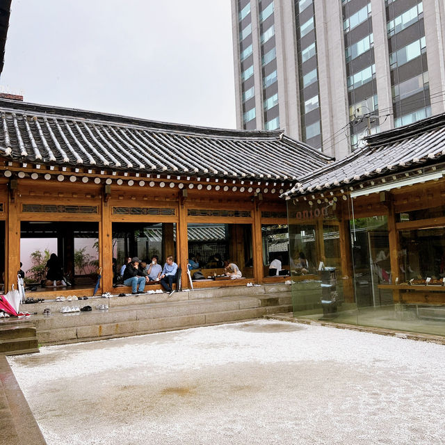 【韓国】大人気の韓屋カフェ🇰🇷