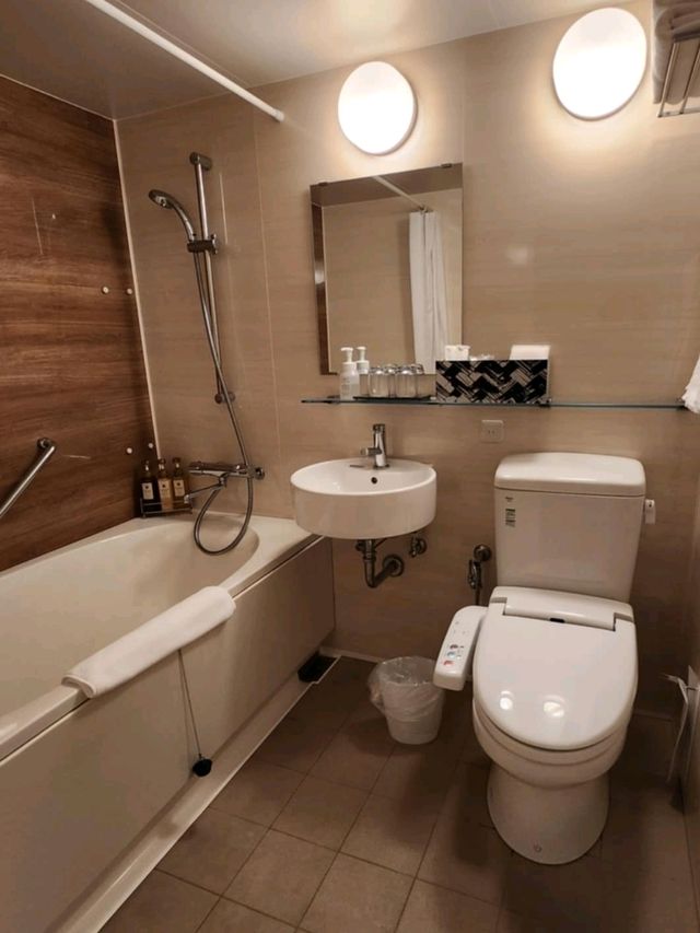 🇯🇵 Stunning Hotel near Kansai International Aiport, Osaka, Japan
