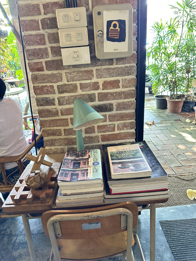 📍Jun Jun Cafe ร้านกาแฟที่คัพเค้กอร่อยมาก