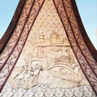 @ THE PAKISTAN MONUMENT.