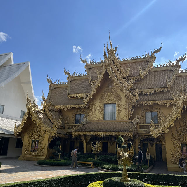วัดร่องขุ่น จังหวัดเชียงราย🤩