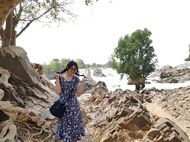 น้ำตกลาวใต้ที่ใหญ่ที่สุดในเขตเเม่น้ำโขง