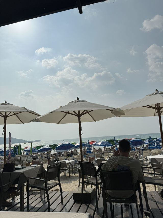 【🇹🇭プーケット】パトンビーチ沿いのビーチクラブ🍸👙