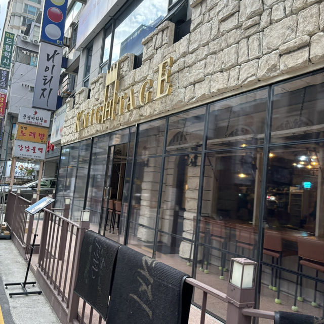 【韓国】食べ飲み❣️カンナムにあるおしゃれな洋食レストランバー