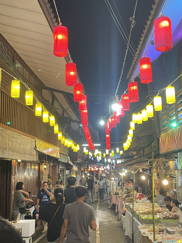 ตลาดชุมชนหนองบัว