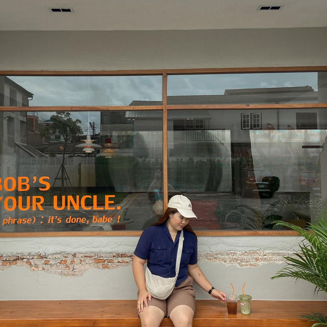 BOB COFFEE - คาเฟ่สุดฮอตในเชียงใหม่ 🥤🍊