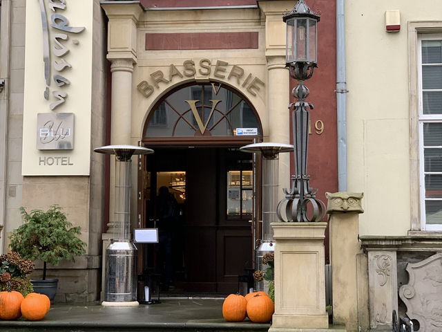 Strolling Through Royal Splendor: Gdańsk's Long Market