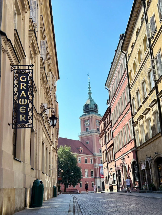 【ポーランド　ワルシャワ旧市街地】