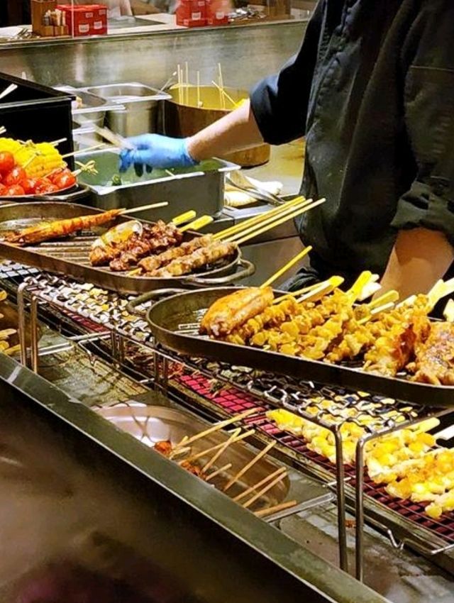 滿足可樂迷食、住、打卡願望