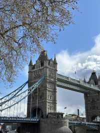 打卡知名地標🌉倫敦橋Tower bridge 🇬🇧
