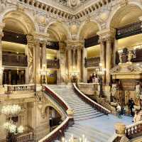 A Night of Elegance and Drama: My Opera Experience at Palais Garnier!