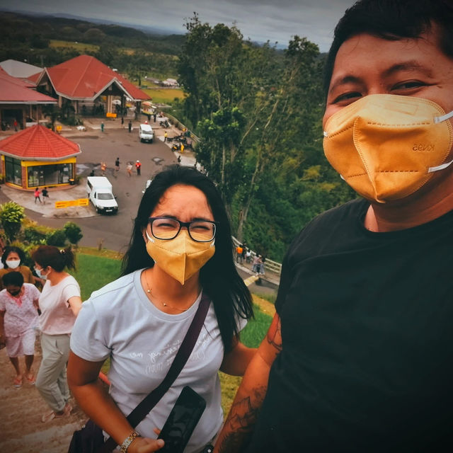CHOCOLATE HILLS IN BOHOL, PHILIPPINES 