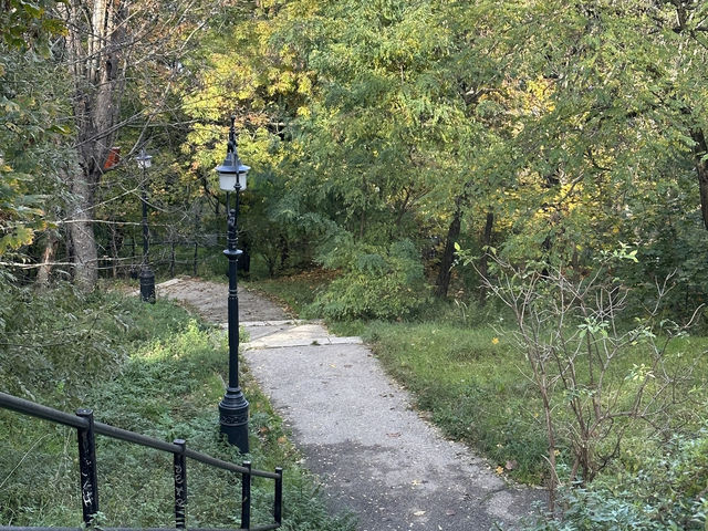 Hiking Citadella Hill: A Panoramic Escape in Budapest