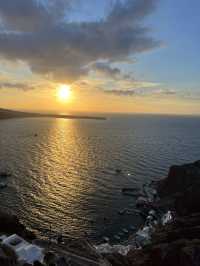 Unforgettable Sunset Views in Oia