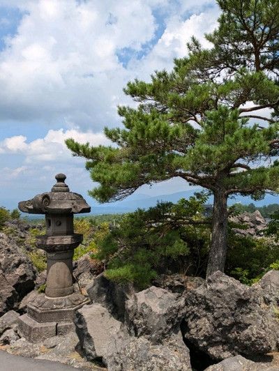 群馬県】鬼押出し園〜自然の力と美〜 | Trip.com 嬬恋村