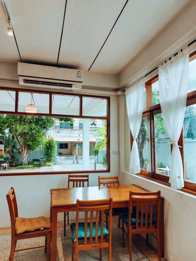 Sunshine Blend Home Cafe, Songkhla