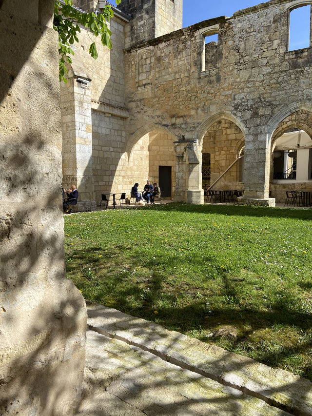 Saint-Émilion: A Timeless Wine Lover’s Paradise