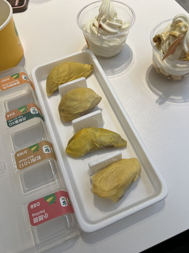 入住這裏，雙子塔全景盡收眼底！👀