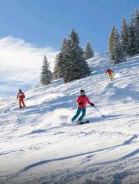 ❄️ Awesome Gulmarg – A Winter Wonderland Like No Other! ⛷️🏔️