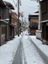 【金沢】雪景色のひがし茶屋街