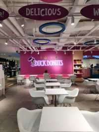 【バンコク】カラフルで可愛いドーナツ屋さん🍩