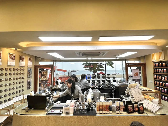 Sunset Coffee Roaster คาเฟ่วิวทะเลพัทยา