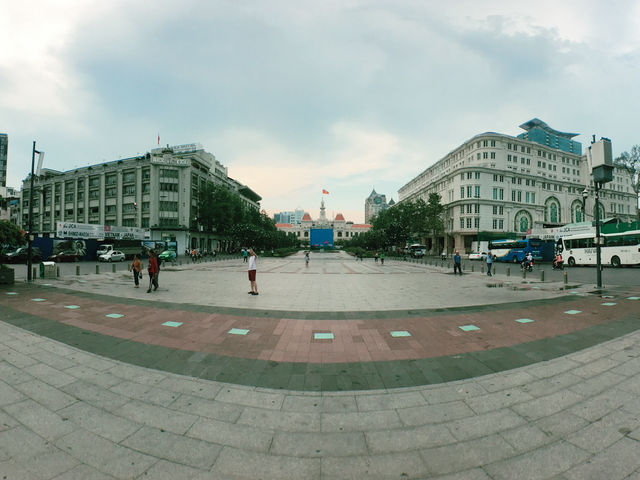 Nguyen Hue Street – Saigon’s Urban Pulse