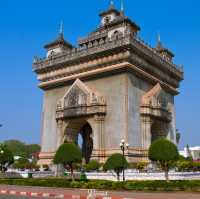 ประตูไซ แลนด์มาร์กสุดอลังการ ใจกลางเวียงจันทน์