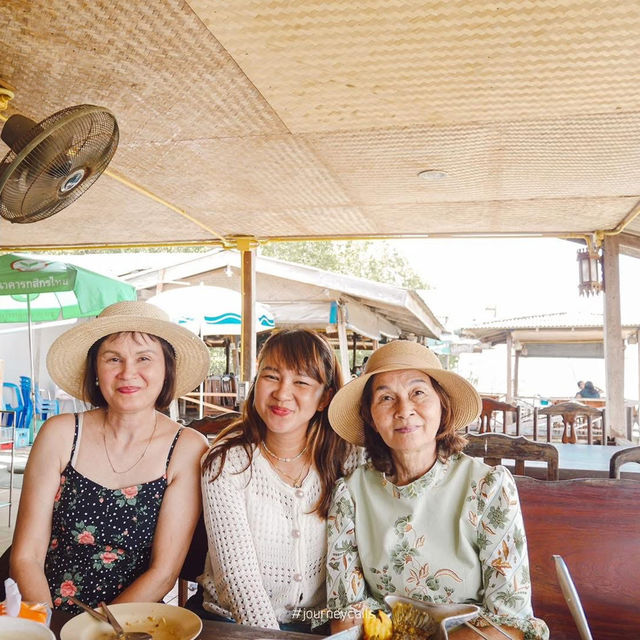 กินหอยใหญ่ที่สุราษฎร์กัน
