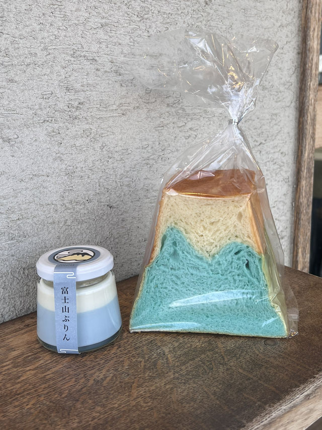 河口湖必吃！富士山造型布丁與吐司，口感超驚豔🍮🍞✨