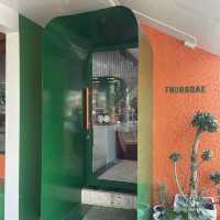 Thursdae