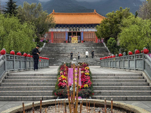Lost in the Beauty of Yunnan: From Ancient Towns to Snowy Peaks! ❄🏯🌿