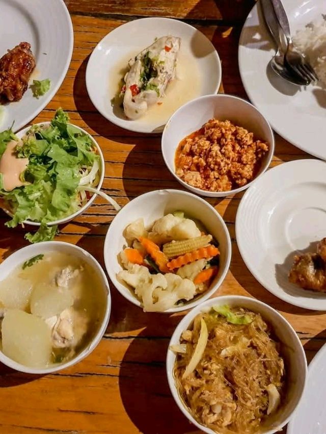 แพที่พักเมืองกาญ