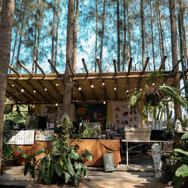 คาเฟ่วิวภูเขาและป่าสน ที่ราชบุรี🌿📸