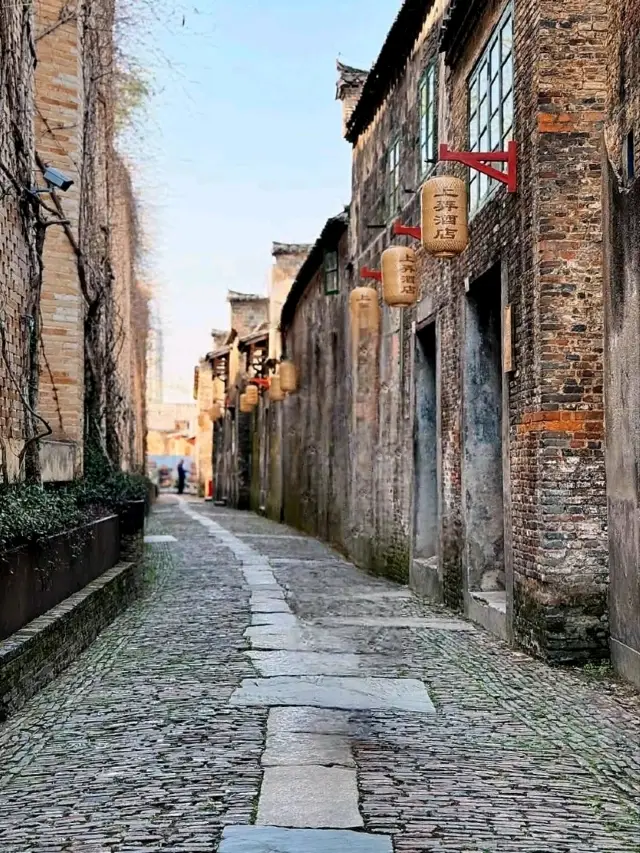 Yuyaochang: The Heart of Jingdezhen