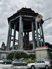 🌿 A Penangite’s Love Letter to Kek Lok Si Temple 🌸