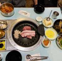 釜山人氣韓式燒肉店｜肉質新鮮＋桌邊服務
