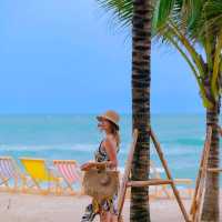 ร้านอาหารและคาเฟ่ ริมทะเลขนอม