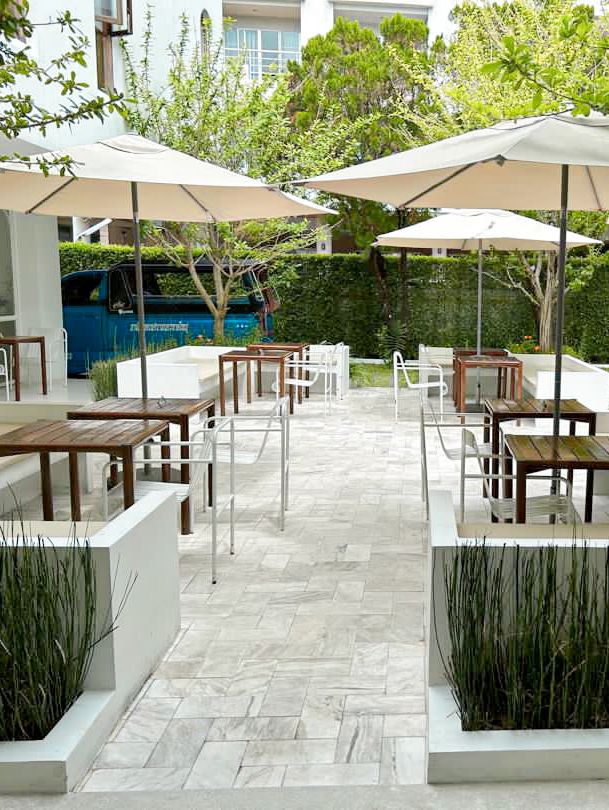 Minimalist Café in Hatyai city centre