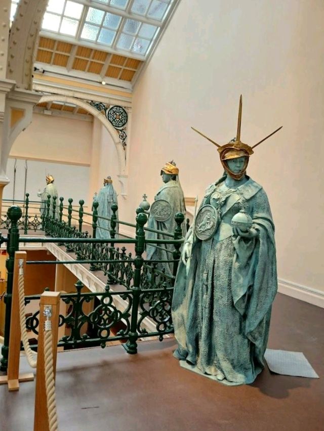 Birmingham Museum & Art Gallery