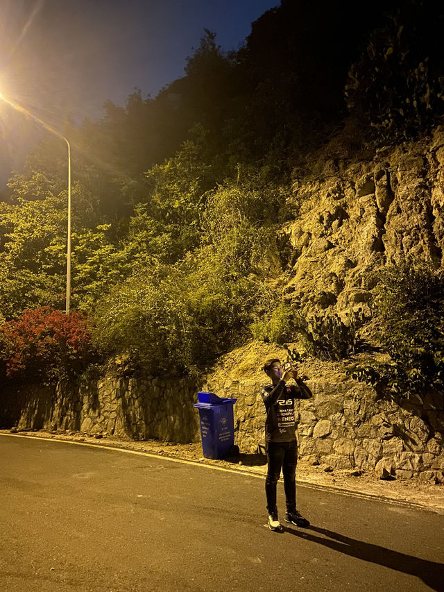 เขาสามมุก จุดถ่ายรูปบางแสน ยอดฮิต