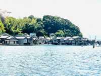 往伊根灣の海上列車 赤松號