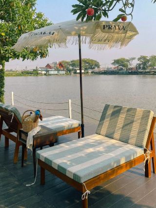 Prakai Cafe & Cuisine (ประกาย คาเฟ่)