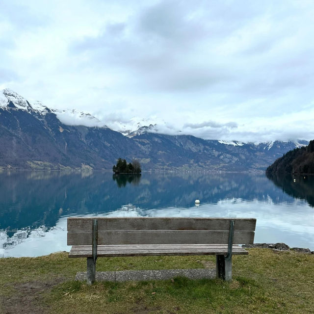 Turquoise Dreams at Lake Brienz: Where Mountains Kiss the Water