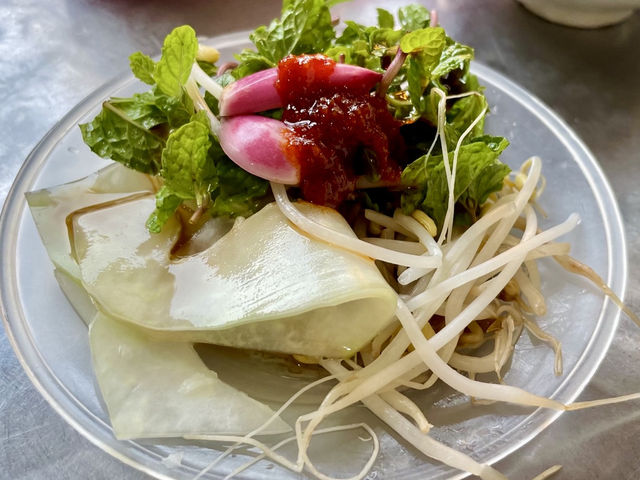 🇻🇳 호이안 로컬 쌀국수 넘버 👍