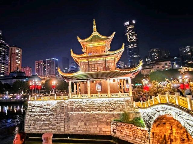 貴州 | 甲秀樓，貴陽市區內的代表性建築