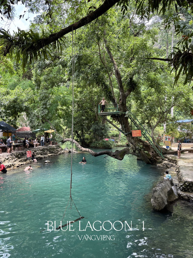 มาวังเวียง ยังไงก็ต้องไปเที่ยว Blue lagoon