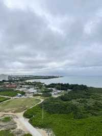 《沖繩海景推薦》登上殘波岬燈塔，眺望無敵蔚藍海景！
